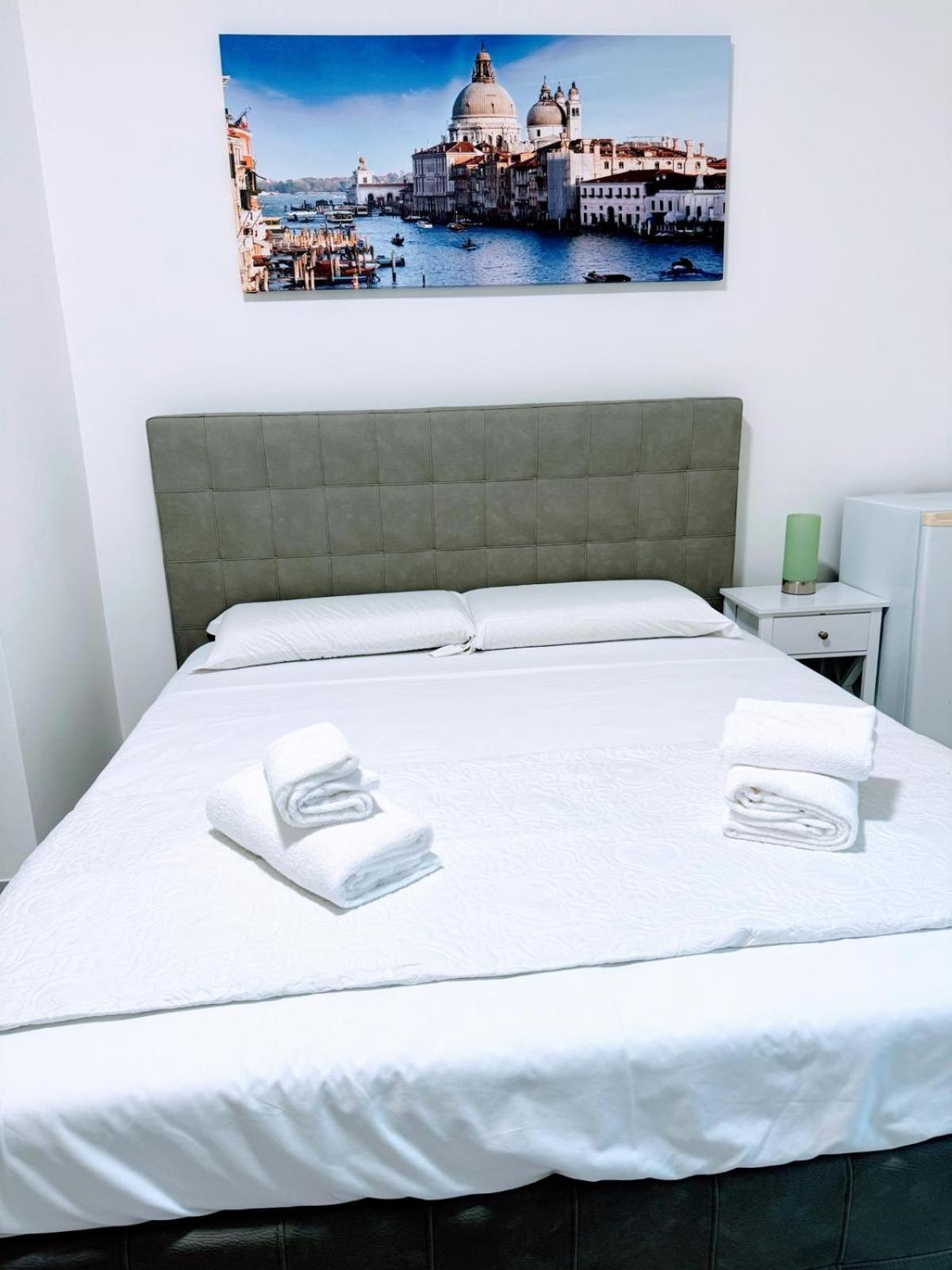 Apartments Местре Экстерьер фото