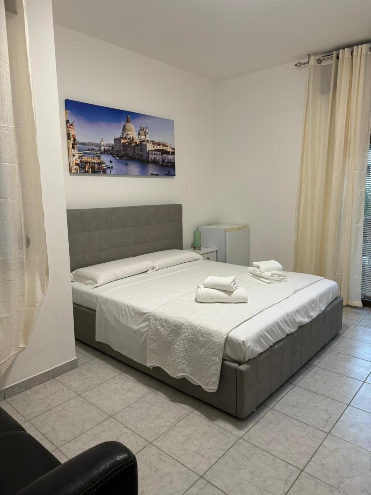 Apartments Местре Экстерьер фото