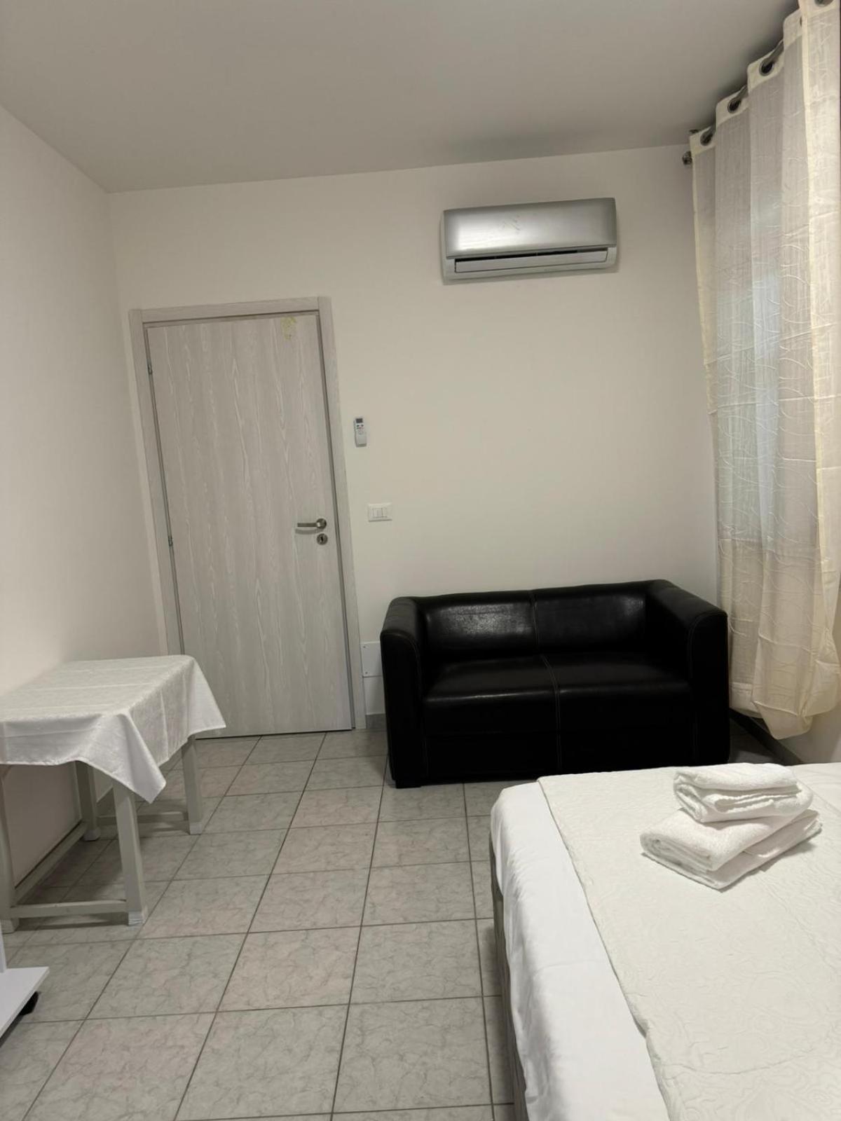 Apartments Местре Экстерьер фото